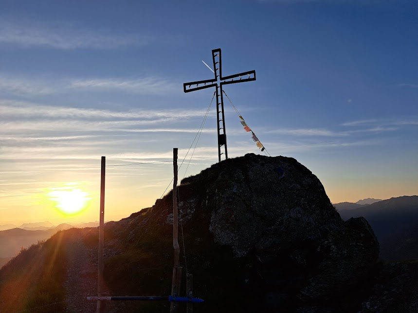 Eine Gipfelwanderung auf das Feldalphorn
