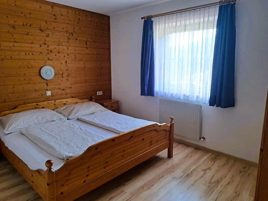Doppelzimmer 1 der Ferienwohnung Markbachjoch