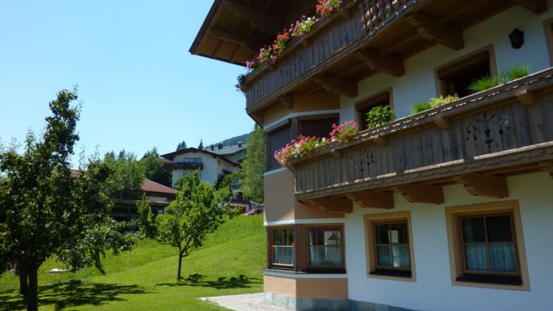 Ferienwohnung Garten Wildschoenau g